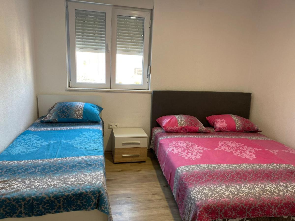 Apartmani Zuti Neum Exterior foto